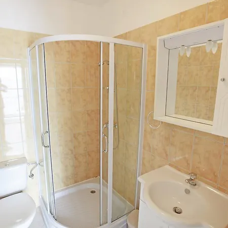 Apartment 2774b *